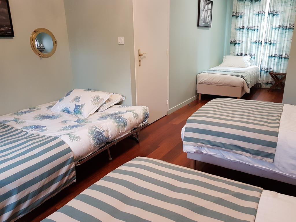Chambres D'hotes L'hermine Bed & Breakfast *